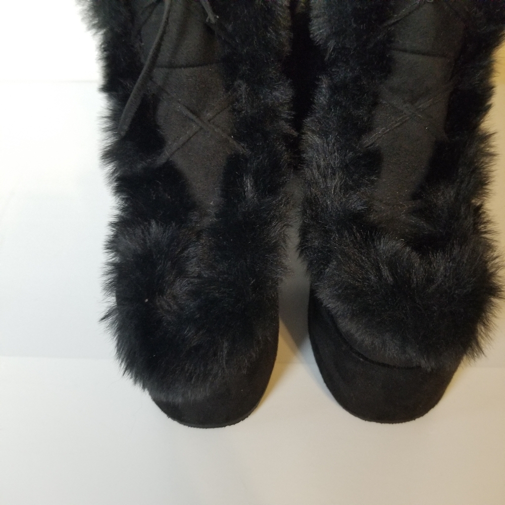 Black Winter Faux Fur Lace Front Side Zip Platform Heel Knee High Boot NWOT - Picture 7 of 12